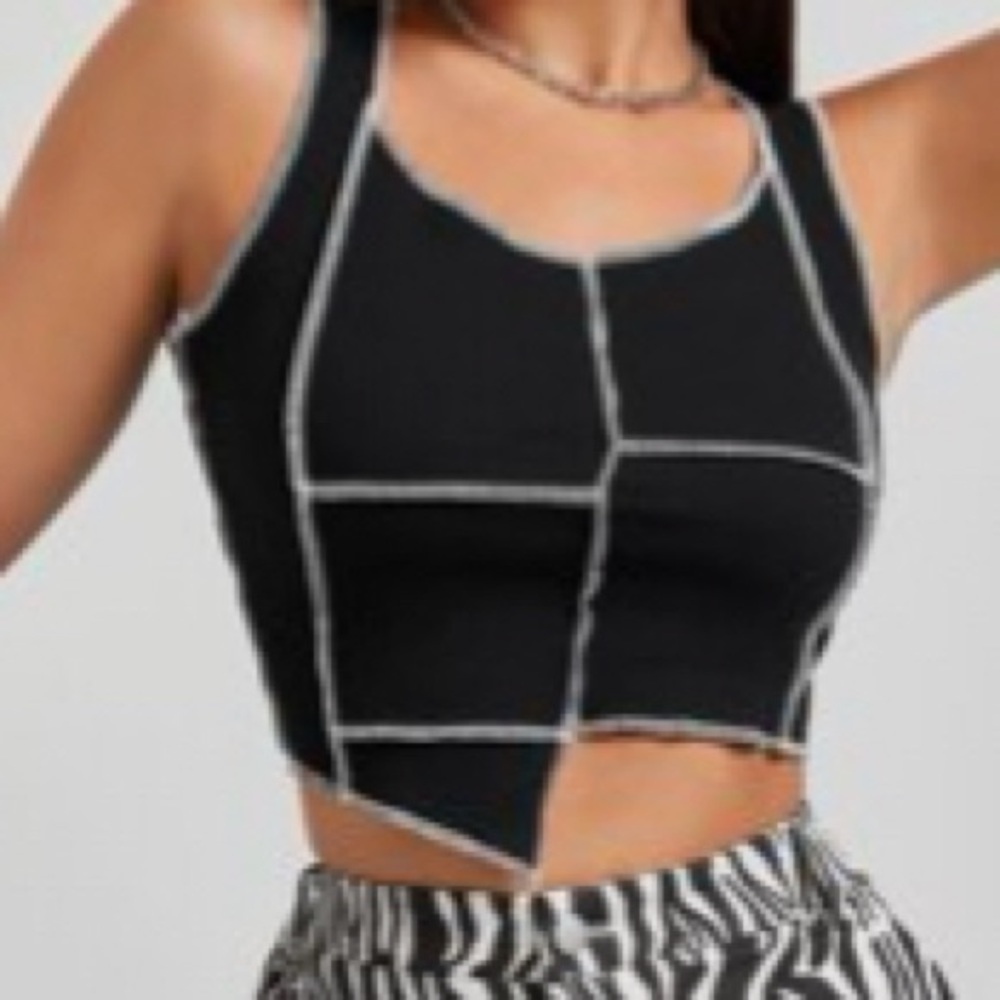 SHEIN Ribbed Cropped Tank - Picture 5 of 5